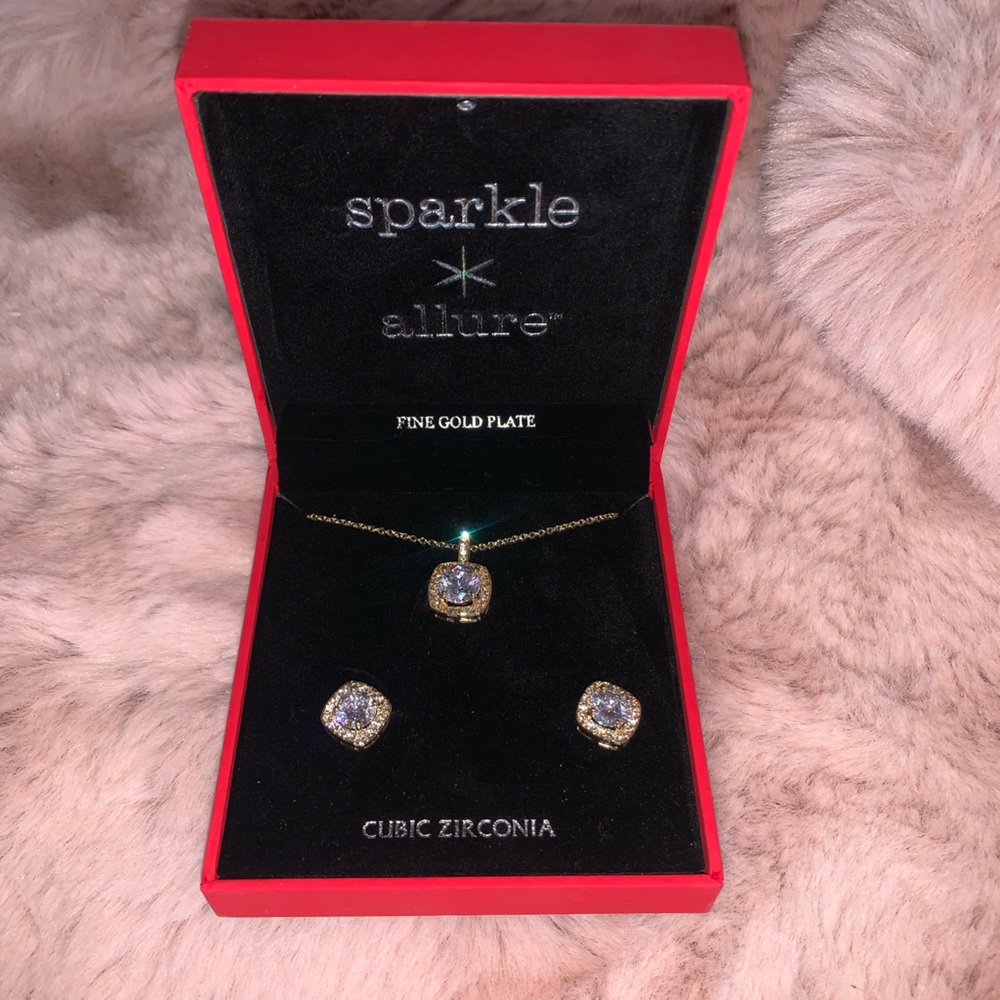 NWT! SPARKLE & ALLURE Cubic Zirconia Earrings & Necklace Set NEW!